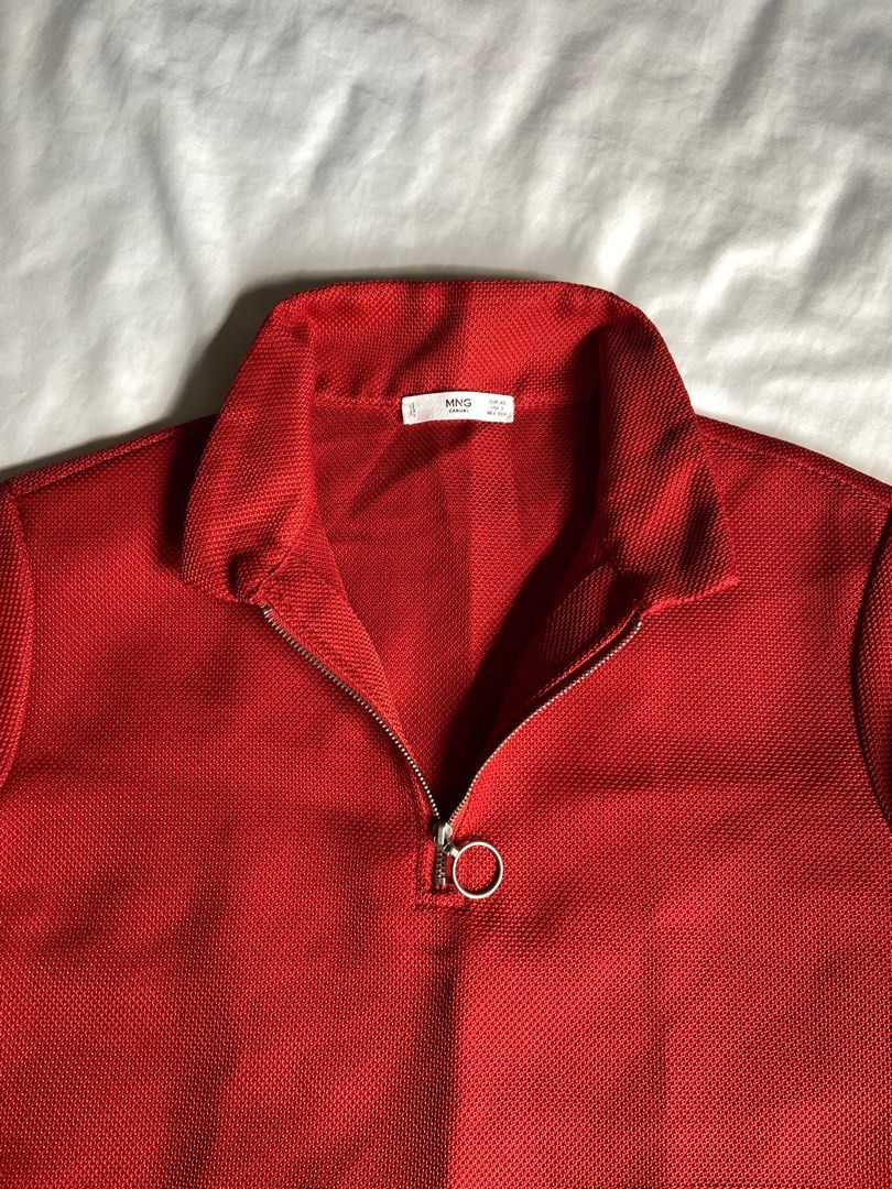 Mango Red Textured Mini Dress (Category: Dresses) located in Bulacan. Submitted by thriftbin (Listing ID 1412119315, Image 2). Description: AVAILABLE bust 32" length 31" No when worn pic ‼️Fixed price *ONLY OFFER IF SURE BUYER ship via J&T / sdd loc: bulacan.