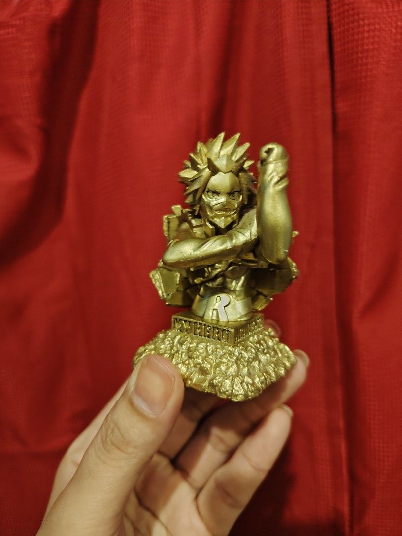 MHA KIRISHIMA GOLD FIGURE (Category: Figurines & Statues) located in Caloocan City. Submitted by jowanas (Listing ID 1412132402, Image 1). Description: X sensi, loose as is. Check pics. Actual pictures posted. What you see is what you get. .