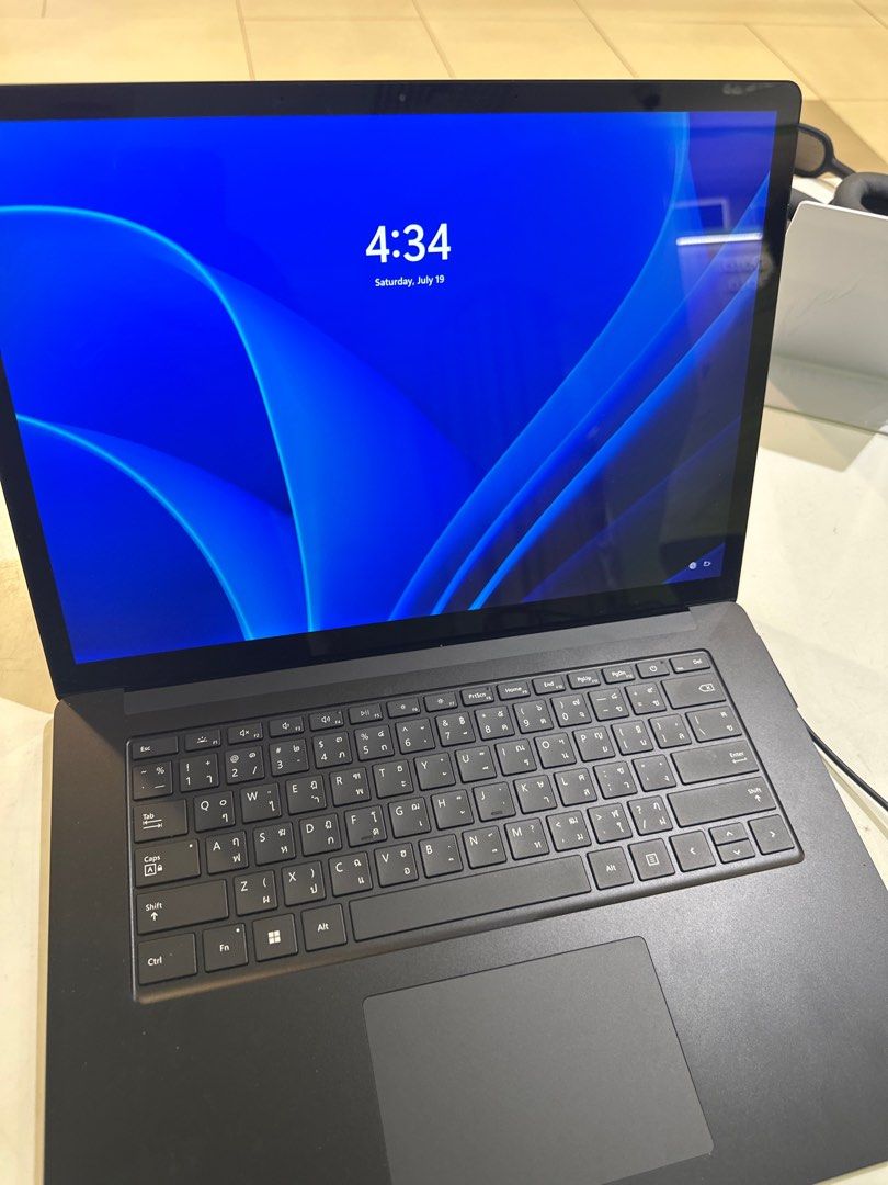 Microsoft Surface Laptop 5_1979 touchscreen