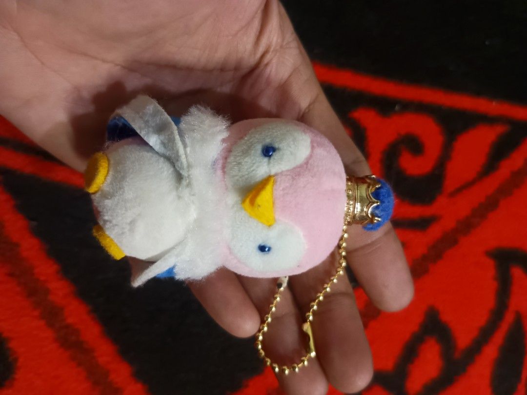 Mini Queen Penguin plush charm (Category: Plushies & Soft Toys) located in Quezon City. Submitted by markgolveo (Listing ID 1412117112, Image 2). Description: Mini Queen Penguin plush charm.