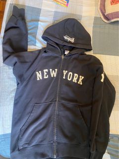 (Category: ) located in . Submitted by winsypreloved (Listing ID 1412074050, Image 1). Description: .