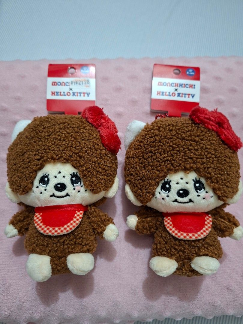 Monchhichi x Hello Kitty Keychain Mascot (Category: Character Goods) located in Valenzuela. Submitted by segundamanong88 (Listing ID 1412042903, Image 3). Description: Monchichi x Hello Kitty Keychain Mascot (Japan) 💖 Authentic Japan item 🎀 Cute and collectible 💰 Price: ₱850.00 💳 Payment: ✔ GCash ✔ Maya 🚚 Shipping: • Buyer shoulders shipping fee • Via Lalamove / Grab / J&T / LBC 📍 Location: Gen. T. De Leon, Valenzuela City 📩 Message me for