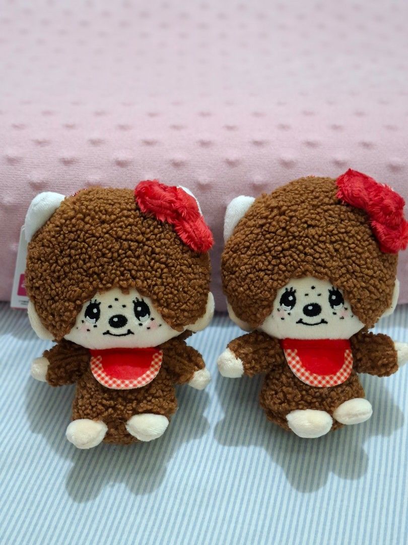 Monchhichi x Hello Kitty Keychain Mascot (Category: Character Goods) located in Valenzuela. Submitted by segundamanong88 (Listing ID 1412042903, Image 2). Description: Monchichi x Hello Kitty Keychain Mascot (Japan) 💖 Authentic Japan item 🎀 Cute and collectible 💰 Price: ₱850.00 💳 Payment: ✔ GCash ✔ Maya 🚚 Shipping: • Buyer shoulders shipping fee • Via Lalamove / Grab / J&T / LBC 📍 Location: Gen. T. De Leon, Valenzuela City 📩 Message me for