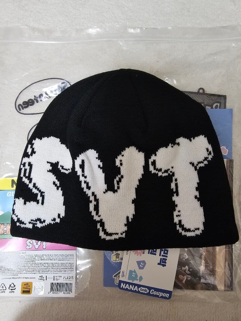 NANA bnb x SEVENTEEN_Beanie 黑色冷帽（SVT), 女裝, 手錶及配件, 帽