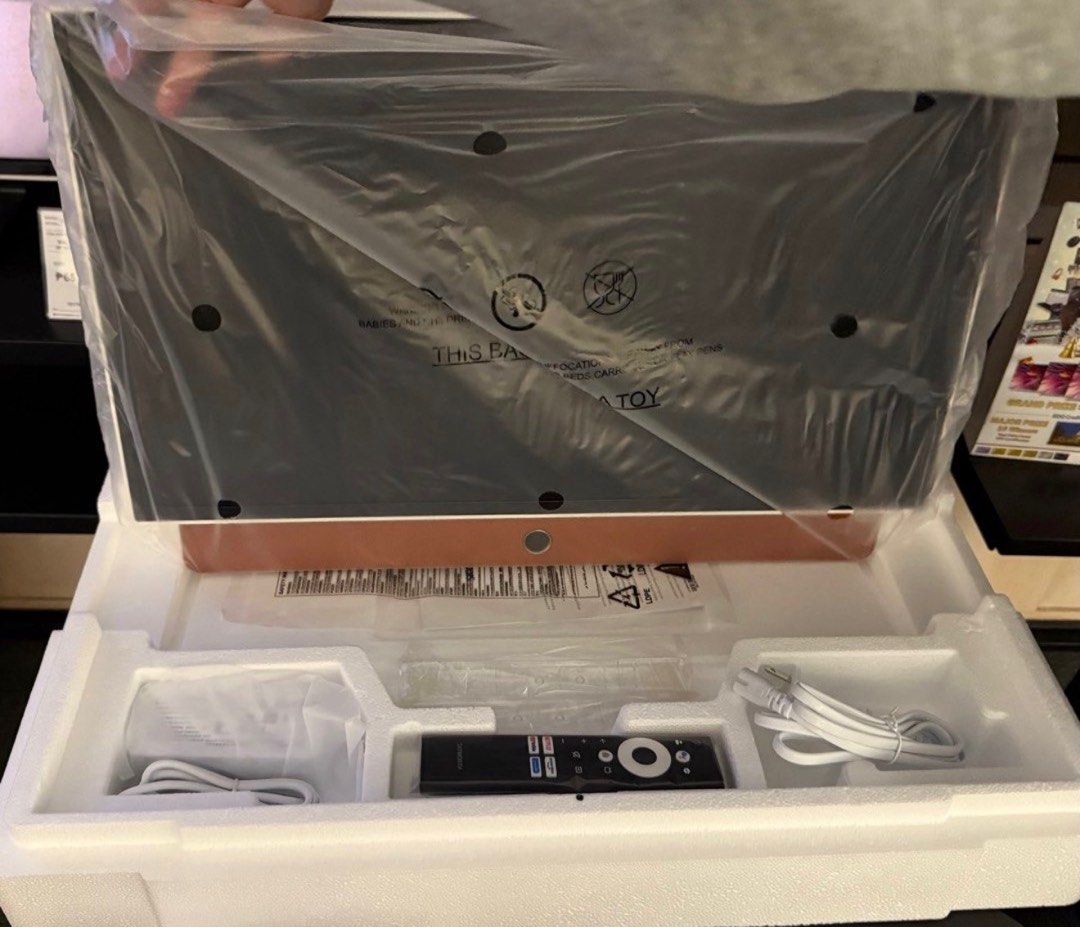 Portable TV Skyworth 24" Google (Category: TV) located in Cainta. Submitted by chickenmamidoodle (Listing ID 1412001895, Image 2). Description: Brandnew skyworth portable tv 12,500php Onhand Can do meet up Good for camping.