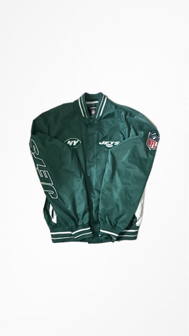 pull&bear nfl jacket (Category: Coats, Jackets and Outerwear) located in Singapore. Submitted by adws_ (Listing ID 1412050171, Image 1). Description: - Pull&Bear NFL jacket - Green color - Features the NY Jets logo .