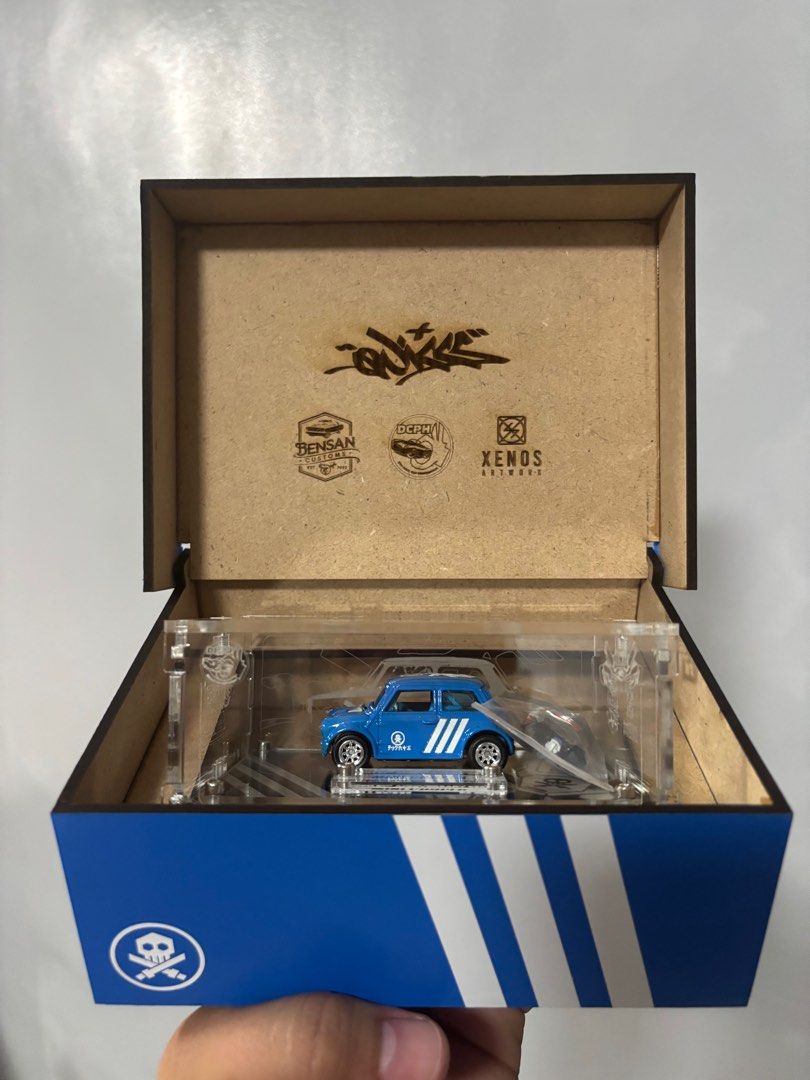 Quiccs PDX mini cooper (Category: Vehicle & Diecast Models) located in Quezon City. Submitted by gmintcollectibles (Listing ID 1412111472, Image 1). Description: Quiccs PDX mini cooper P6000 Baliuag or QC.