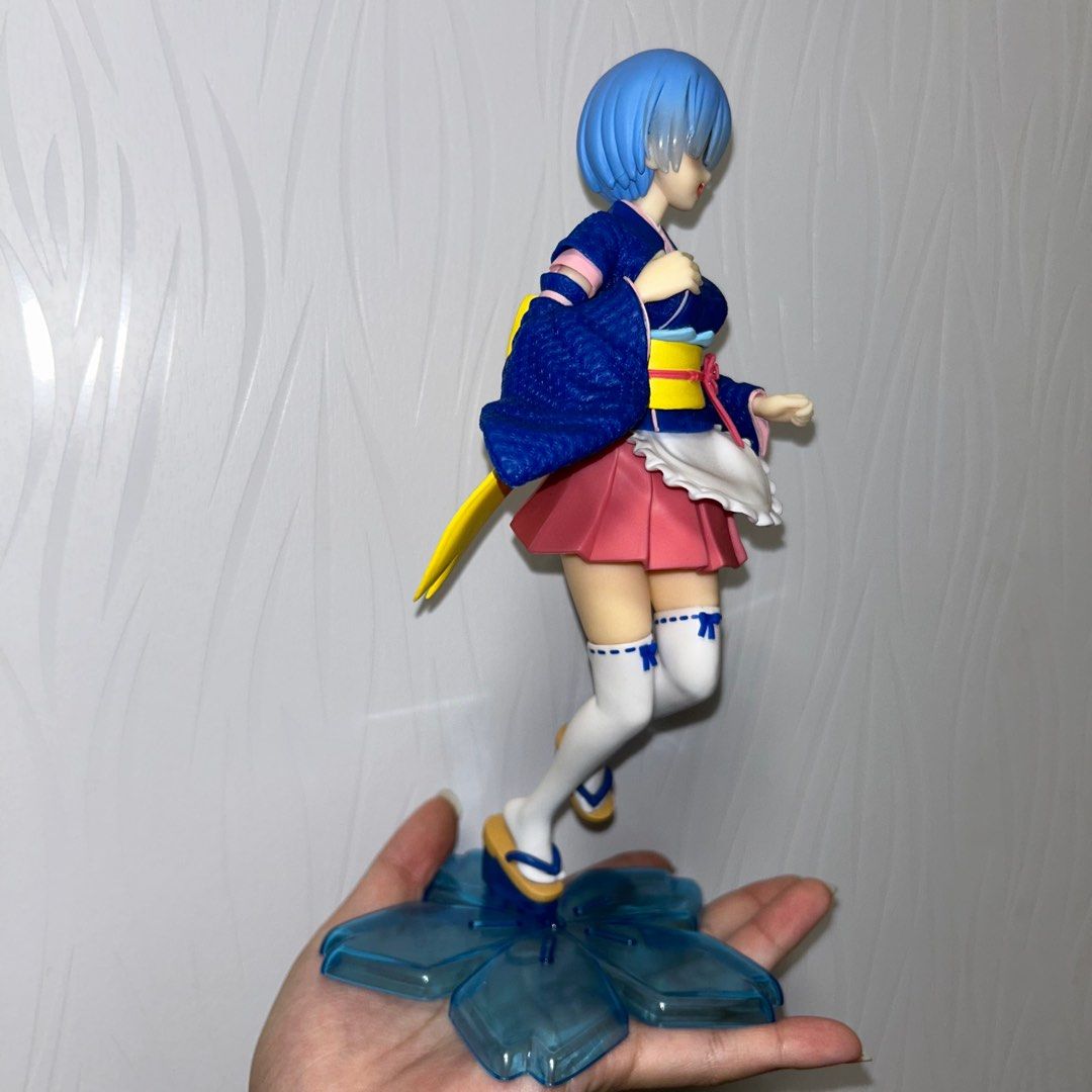 Re-Zero Rem Figuring (Category: Toy Figures) located in Singapore. Submitted by jusakiddo (Listing ID 1412056325, Image 5). Description: • I wanna clear out my room display cabinet for my popmart..