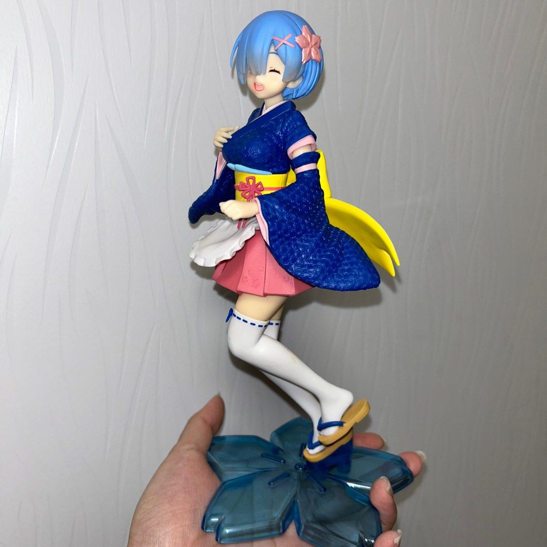 Re-Zero Rem Figuring (Category: Toy Figures) located in Singapore. Submitted by jusakiddo (Listing ID 1412056325, Image 2). Description: • I wanna clear out my room display cabinet for my popmart..