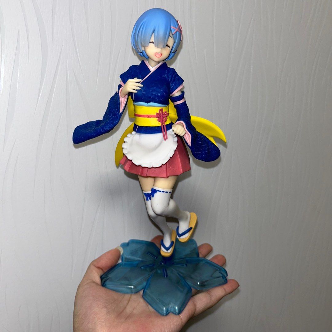 Re-Zero Rem Figuring (Category: Toy Figures) located in Singapore. Submitted by jusakiddo (Listing ID 1412056325, Image 1). Description: • I wanna clear out my room display cabinet for my popmart..