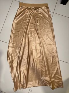 (Category: ) located in . Submitted by preloved.collectionsss (Listing ID 1412078696, Image 1). Description: .