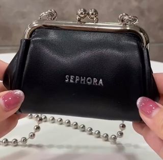 (Category: ) located in . Submitted by plonlineshop (Listing ID 1412021090, Image 1). Description: .