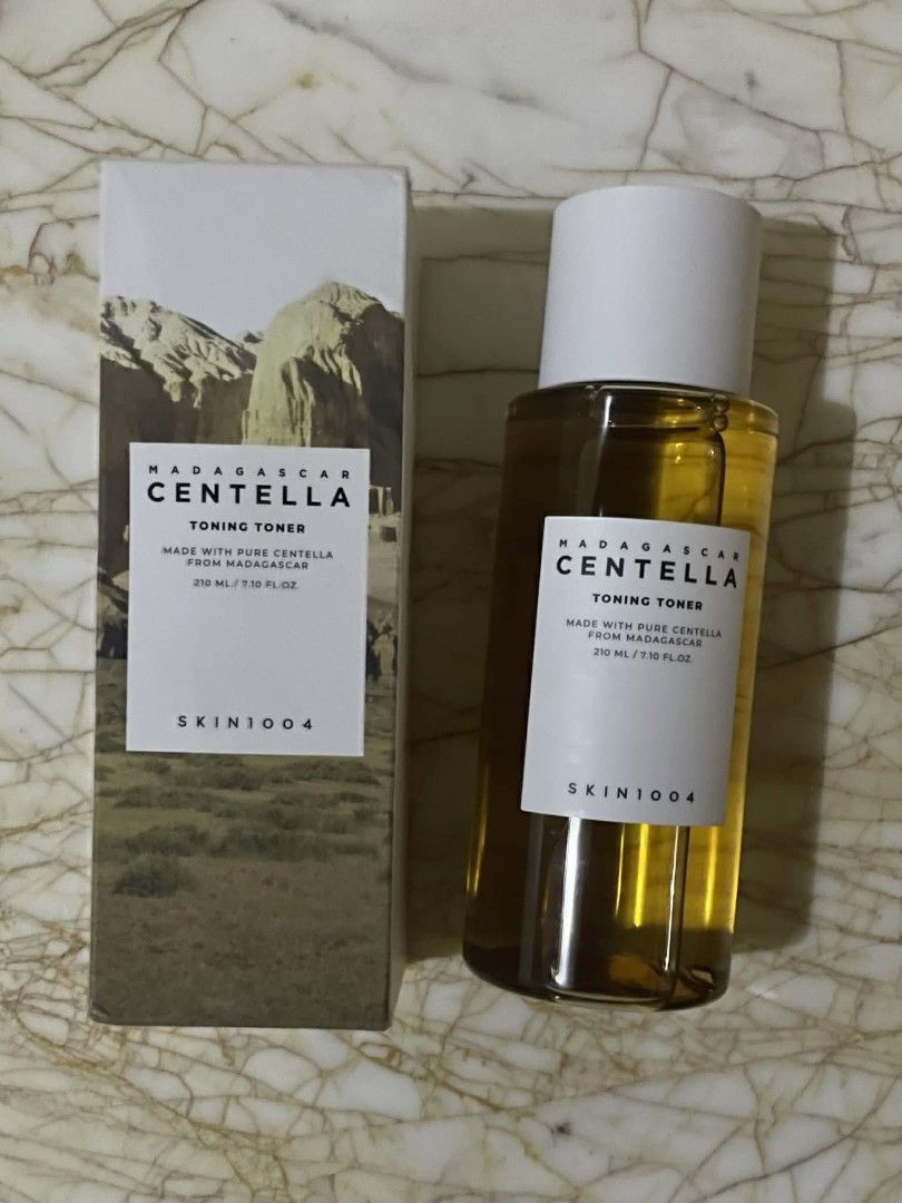 Skin1004 Centella Toning Toner 210ml (Category: Face Care) located in Bacoor. Submitted by lenaa43___ (Listing ID 1412004557, Image 3). Description: - Bought From TikTok, Never used MOP: Gcash MOD: J&T.