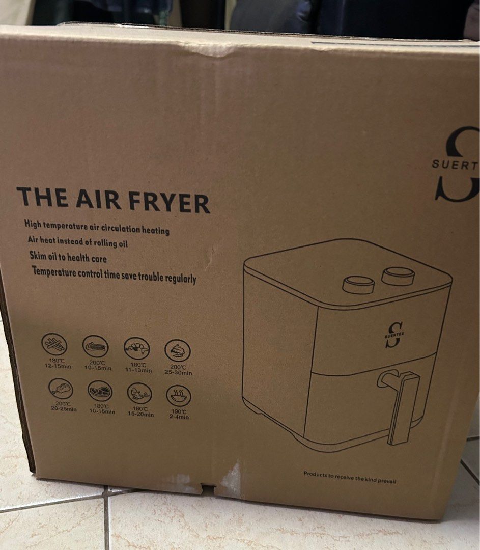 Suertee Air Fryer AF-4202 (Category: Fryers) located in Quezon City. Submitted by celestehh (Listing ID 1412039959, Image 3). Description: Condition: Never been used, Brand new. Comes with original box. Price: 1,100 MOP: Gcash or bank transfer MOD: (Shouldered by buyer) LOC: Quezon City RFS: Need space - No refunds - Kindly manage your expectations .