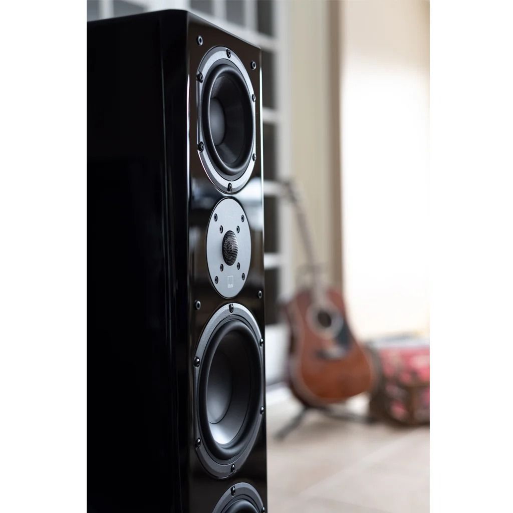SVS Prime Pinnacle (Category: Soundbars, Speakers & Amplifiers) located in Quezon City. Submitted by hifivebynicelydone (Listing ID 1411964993, Image 2). Description: Powerful bass, crystal-clear mids, and stunning detail packed into a sleek floor-standing speaker built for both music and movies. Pure performance. Pure impact. 🔊✨.