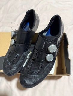 (Category: ) located in . Submitted by sneakers4life (Listing ID 1411979513, Image 1). Description: .