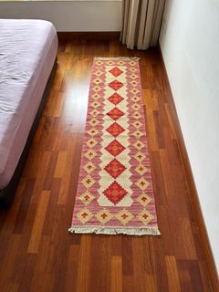 (Category: ) located in . Submitted by uta.carpet (Listing ID 1412044603, Image 1). Description: .