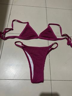 (Category: ) located in . Submitted by justlooking4clothes (Listing ID 1412321579, Image 1). Description: .