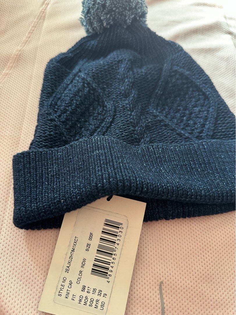 全新包郵Evisu冷帽, 男裝, 手錶及配件, 冷帽- Carousell