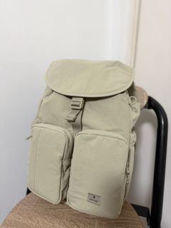 （分類：）位於 。 由 lightbulbinthedark 提交（商品編號 1412299788，圖片 1）。簡介： 。
