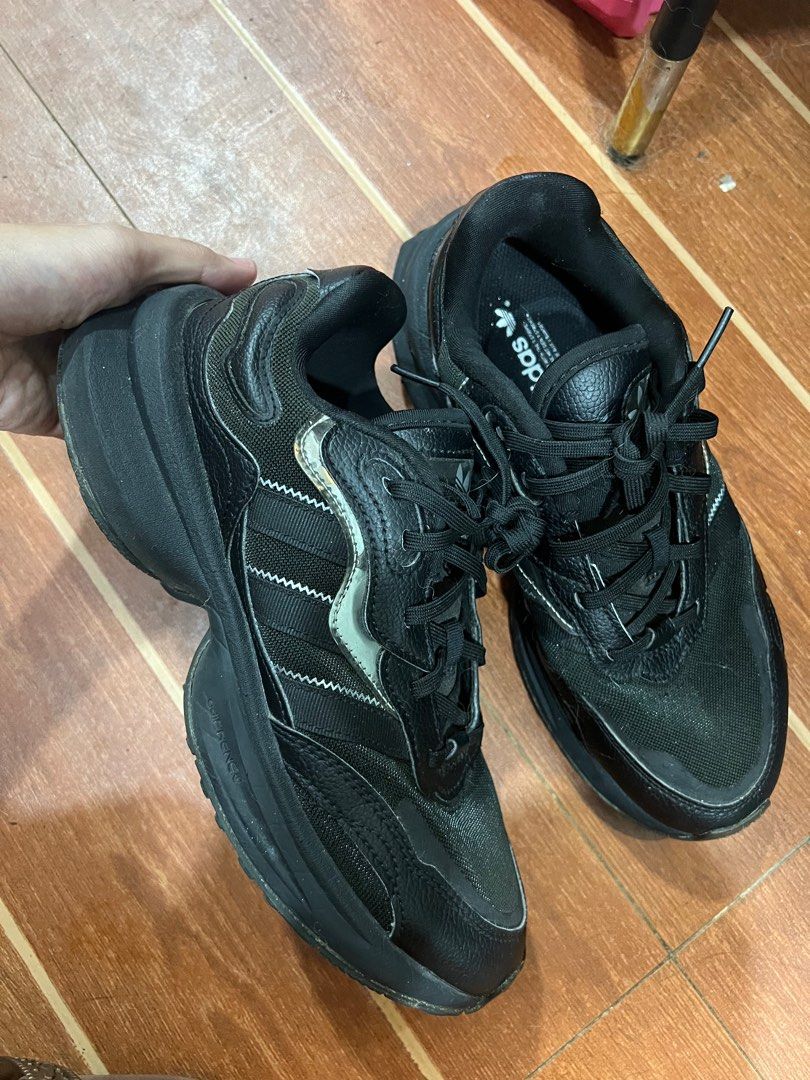Adidas Wmns Zentic 'Core Black' GX0417 (Category: Sneakers) located in Bacoor. Submitted by preloveditemsxox (Listing ID 1412326853, Image 3). Description: - Adidas Wmns Zentic sneakers - Color: Black - Size: US 6.5, UK 5, FR 38, JP 235, CHN 235 - Adidas logo on tongue and heel - Black laces - Thick sole USED A FEW TIMES ONLY BUT NO BOX ANYMORE AUTHENTIC MONEY BACK GUARANTEED! .
