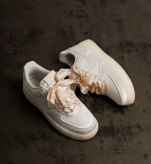 (Category: ) located in . Submitted by ekkshoes325 (Listing ID 1412318239, Image 1). Description: .