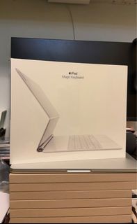 Apple Magic Keyboard 12.9