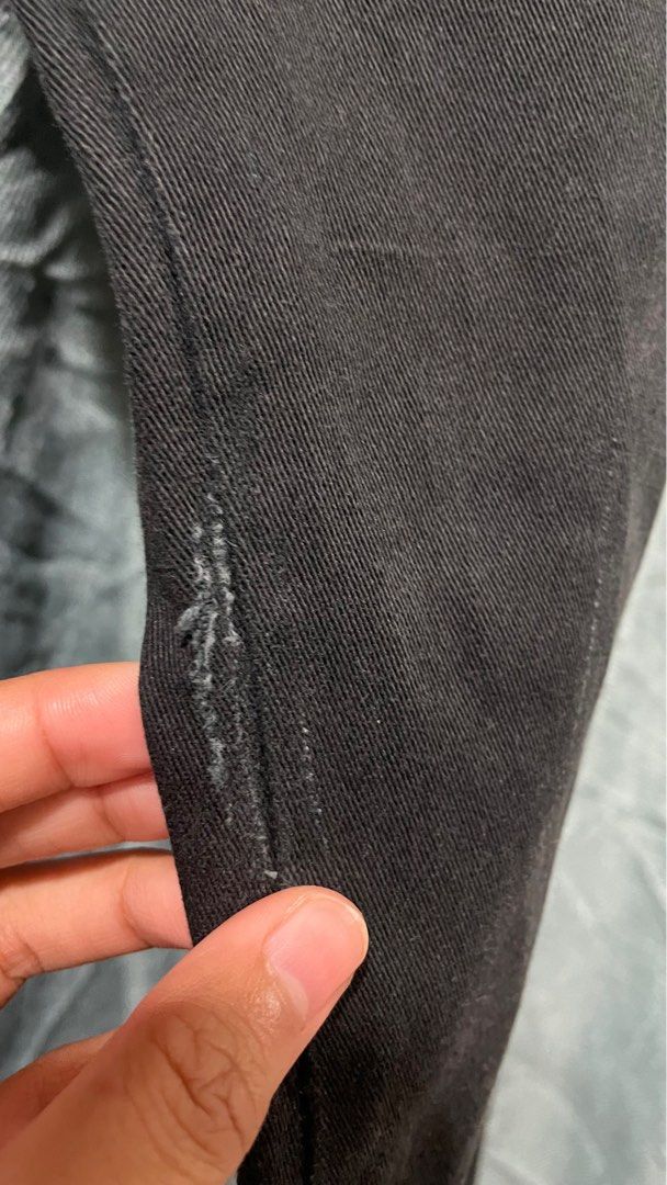 Bootcut (Category: Jeans & Leggings) located in Seri Manjung. Submitted by pleasebuypreloved (Listing ID 1412302991, Image 3). Description: .