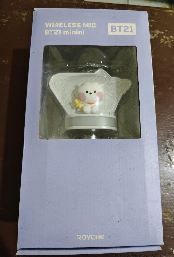 BT21 Minini Wireless Mic Speaker RJ (Category: Soundbars, Speakers & Amplifiers) located in Quezon City. Submitted by angieoh7 (Listing ID 1412151990, Image 1). Description: - BT21 Minini Wireless Mic Speaker - Manufactured by Royche - Features BT21 characters - Includes wireless mic - Box design showcases BT21 characters.