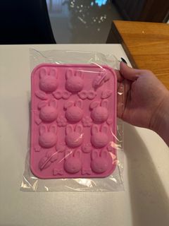 （分類：）位於 。 由 sustainableclosetspace 提交（商品編號 1412190934，圖片 1）。簡介： 。