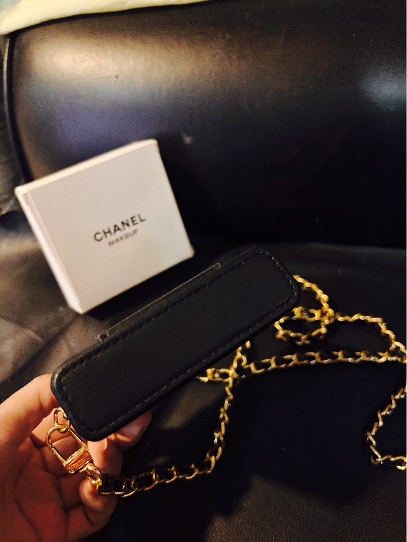Chanel Makeup Bag with Chain (Category: Luxury Bags & Wallets) located in Cebu City. Submitted by day.98 (Listing ID 1412182024, Image 2). Description: selected from japan surplus genuine leather with etikita no flaws with box.