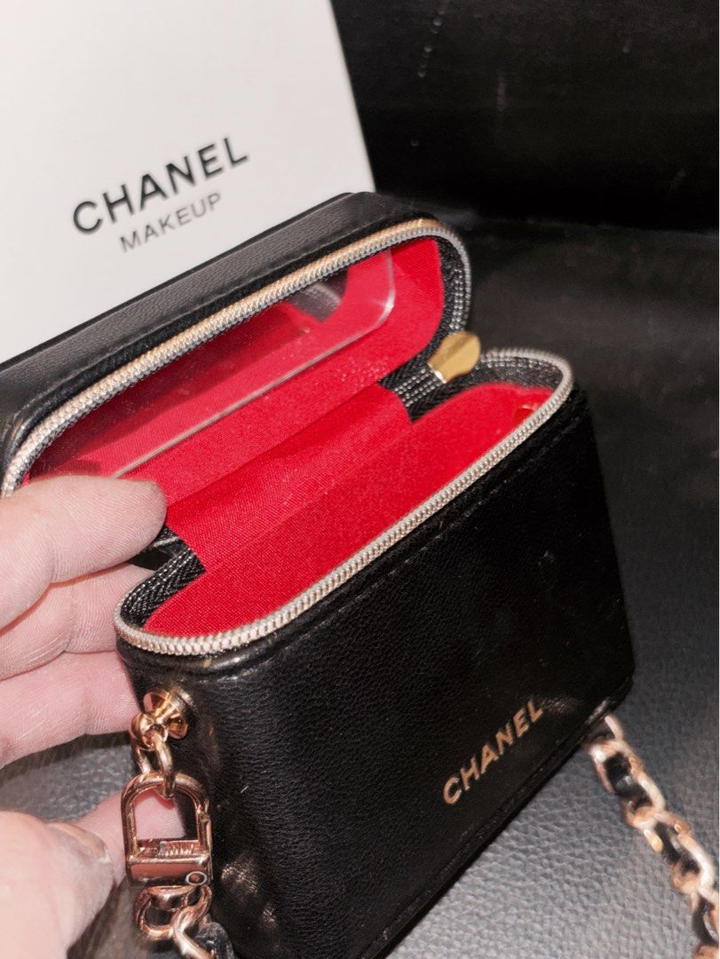 Chanel Makeup Bag with Chain (Category: Luxury Bags & Wallets) located in Cebu City. Submitted by day.98 (Listing ID 1412182024, Image 3). Description: selected from japan surplus genuine leather with etikita no flaws with box.