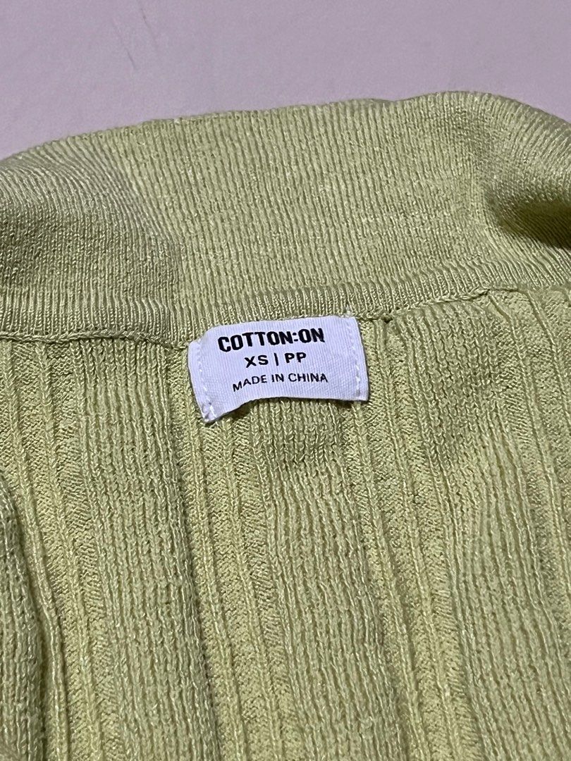 Cotton On Apple Green Top (Category: Blouses) located in Manila. Submitted by justlooking4clothes (Listing ID 1412321198, Image 2). Description: Used once RFS: Won’t use it anymore.