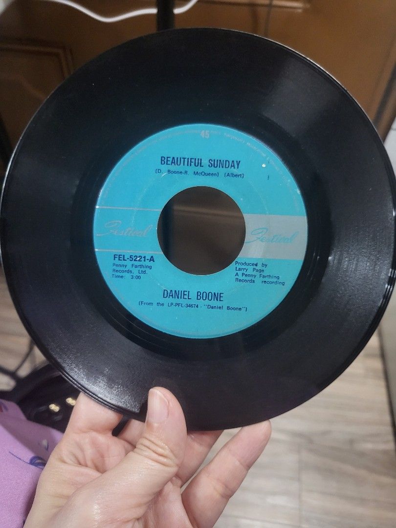 Daniel Boone Vinyl Record (Category: Vinyls) located in Caloocan City. Submitted by lynette1977 (Listing ID 1412226564, Image 1). Description: vinyl 45 tested and it still plays well.