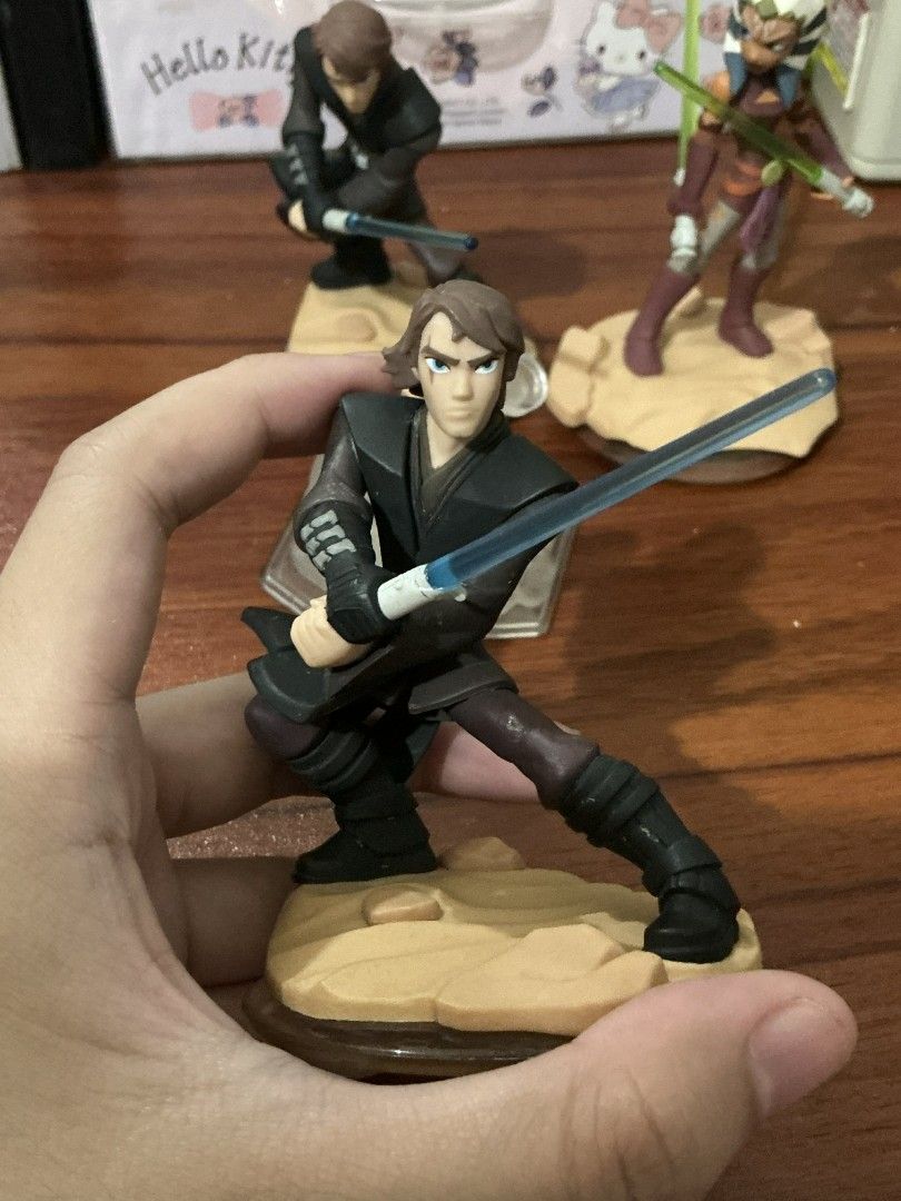 Disney infinity star wars (Category: Figurines & Statues) located in Calamba. Submitted by csacopla (Listing ID 1412186635, Image 2). Description: • ashoka with issue (glued back right arm) - 150 •jedi logo - 180 •anakin 1 - sold •anakin 2 - sold *sf shouldered by buyer thru jnt.