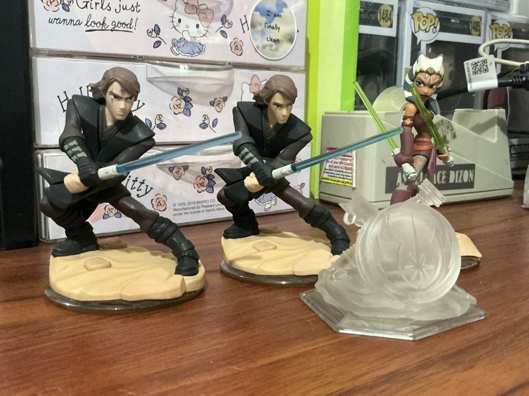 Disney infinity star wars (Category: Figurines & Statues) located in Calamba. Submitted by csacopla (Listing ID 1412186635, Image 1). Description: • ashoka with issue (glued back right arm) - 150 •jedi logo - 180 •anakin 1 - sold •anakin 2 - sold *sf shouldered by buyer thru jnt.