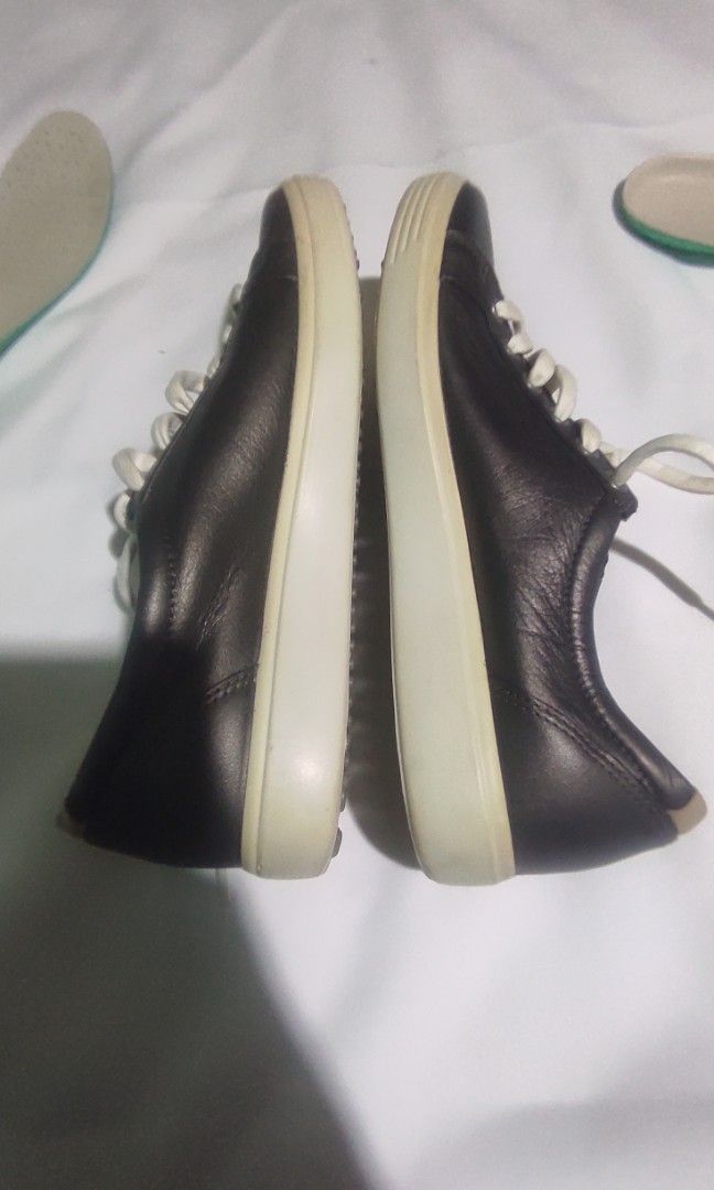 ecco original women shoes (Category: Shoe inserts) located in Caloocan City. Submitted by chani7878 (Listing ID 1412142156, Image 3). Description: ecco women sneakers soft 7 deep forest mettalic leather lace size 40EU 9US UK 7.