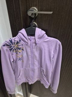 (Category: ) located in . Submitted by sharonchow21 (Listing ID 1412250265, Image 1). Description: .