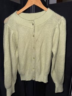 (Category: ) located in . Submitted by iypreloved (Listing ID 1412254196, Image 1). Description: .