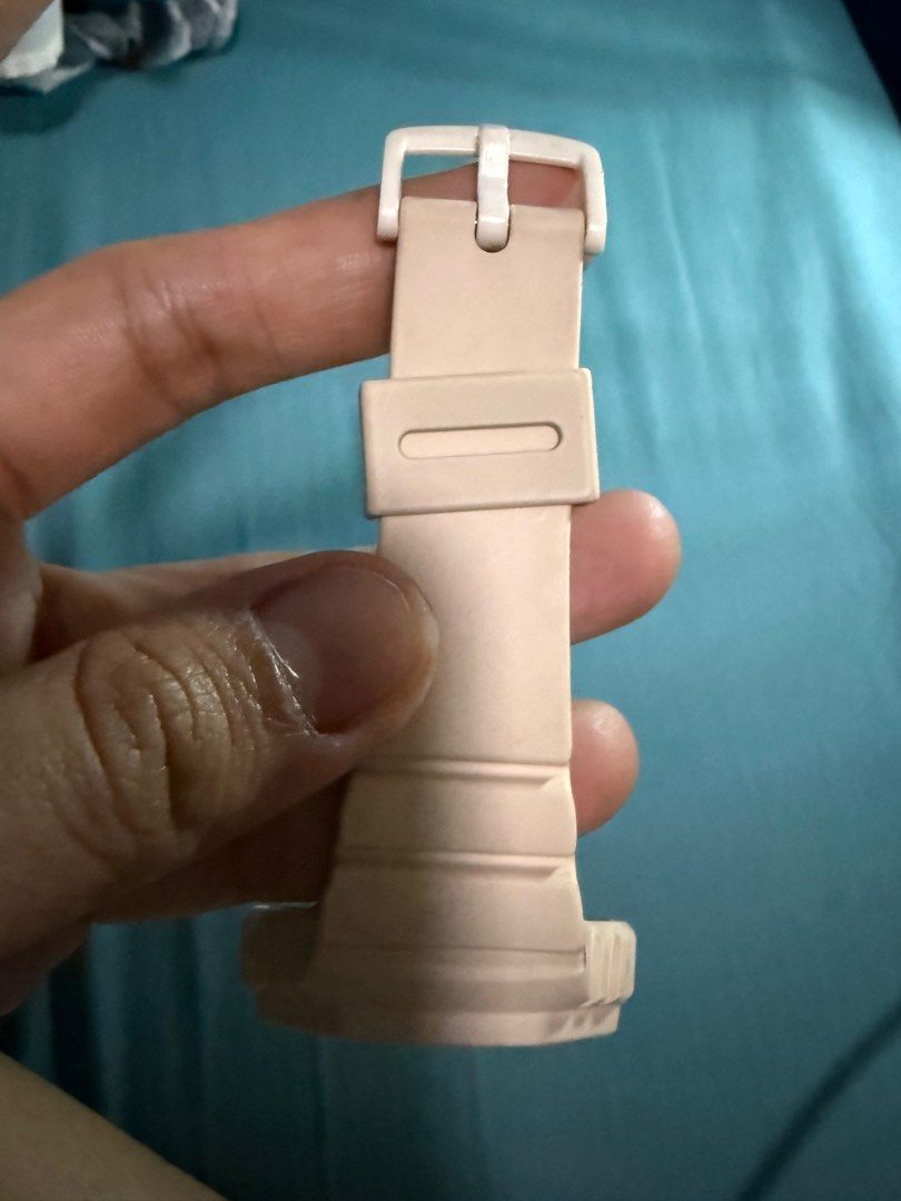 G-Shock GMA-S2100 Watch (Category: Women's Watches) located in Valenzuela. Submitted by a02366 (Listing ID 1412148920, Image 3). Description: Need battery replacement With casio case No box/accessories With scratch at the back.