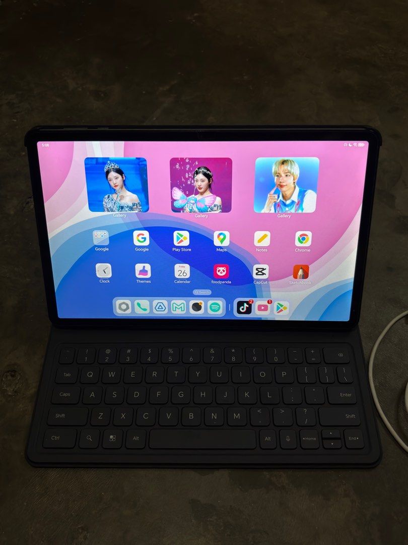 Honor Pad X9 (Category: Android) located in Manila. Submitted by hanj_ (Listing ID 1412224430, Image 1). Description: Bought for 12k barely used so I’m selling this, this includes free keyboard also it still has the boxes with it may crack lang yung Tempered glass but the real screen and the tablet has no issues and super tagal rin malowbatt, if taga Nasugbu pwede rin or Pasig! Buyer should shoulder the shipping Lalamove or JNT! Payment first if 