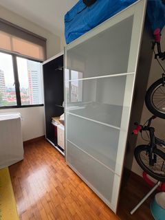(Category: ) located in . Submitted by memaa (Listing ID 1412234575, Image 1). Description: .