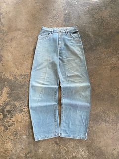 (Category: ) located in . Submitted by skyblue.thrift (Listing ID 1412295825, Image 1). Description: .