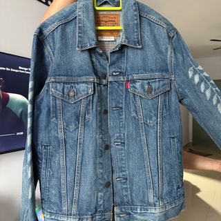 (Category: ) located in . Submitted by fityourwardrobe (Listing ID 1412246492, Image 1). Description: .