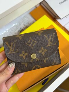 (Category: ) located in . Submitted by goodbyeeewardrobe (Listing ID 1412272268, Image 1). Description: .