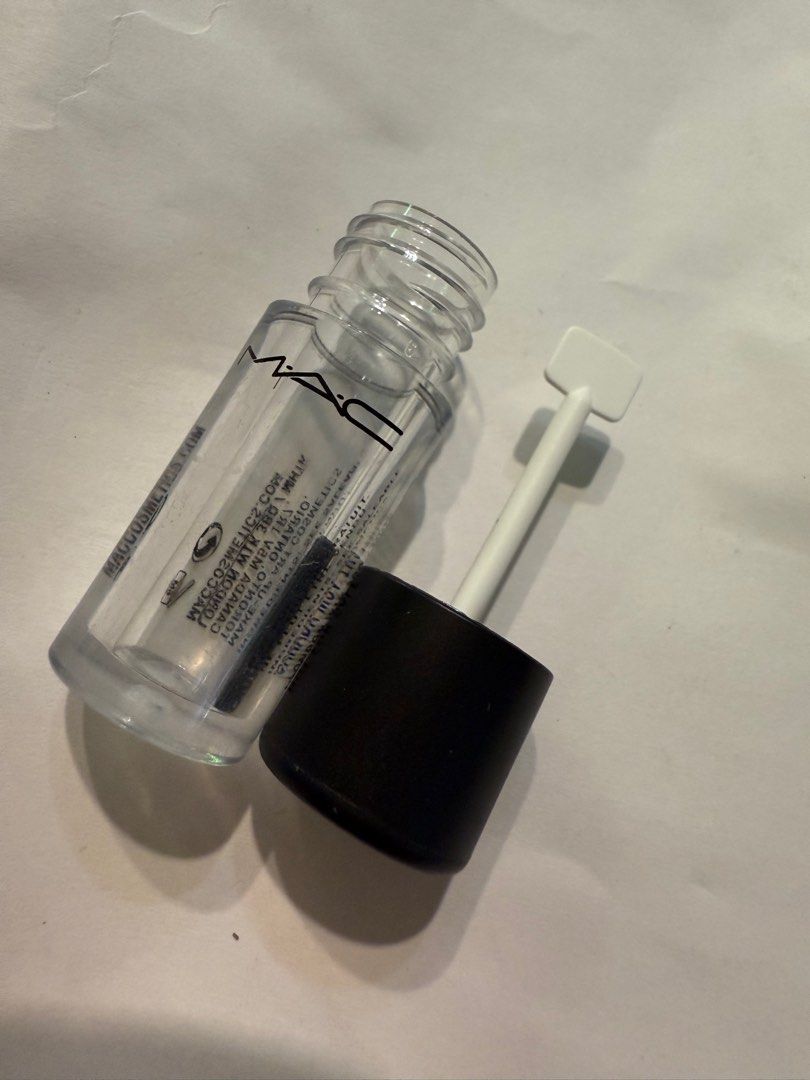 MAC Brand New Empty Decant/Sample Container (Category: Makeup) located in Tagaytay City. Submitted by bjn25 (Listing ID 1412197352, Image 3). Description: BRAND NEW MAC SAMPLE/DECANT CONTAINERS 90pcs available. Php 60 each. 48pcs come with pillow boxes. 🤍 ALL ads are updated, item is available unless its marked RESERVED or SOLD. ❌ Drop reasonable offers please, I will ignore lowball offers to conserve my reply allowance for serious buyers. ⛔️ Pl