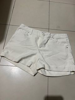 (Category: ) located in . Submitted by justlooking4clothes (Listing ID 1412321624, Image 1). Description: .