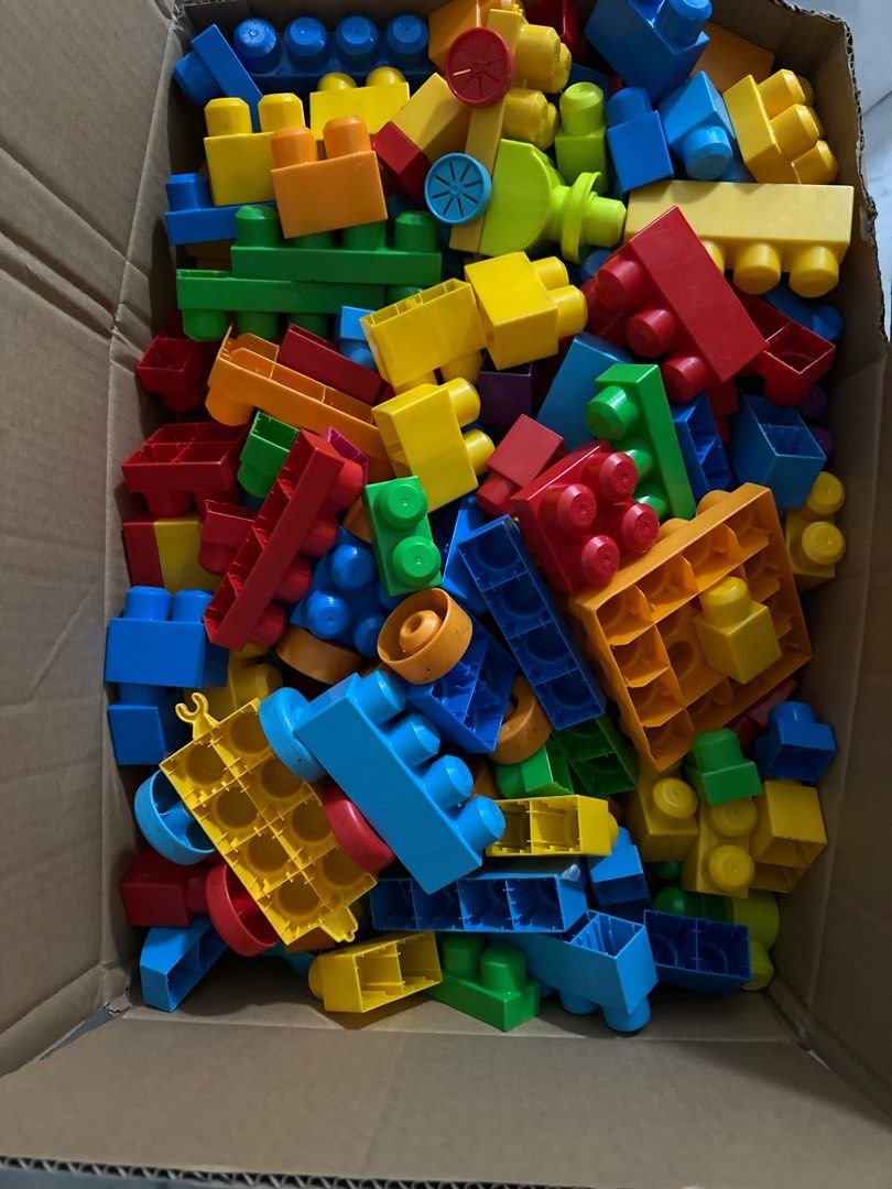Mega Bloks Building Blocks Set, Hobbies & Toys, Toys & Games on Carousell