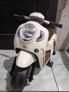 (Kategori: ) berada di . Dikirim oleh windsprelovedstuff (ID iklan 1412178606, Gambar 1). Deskripsi: .