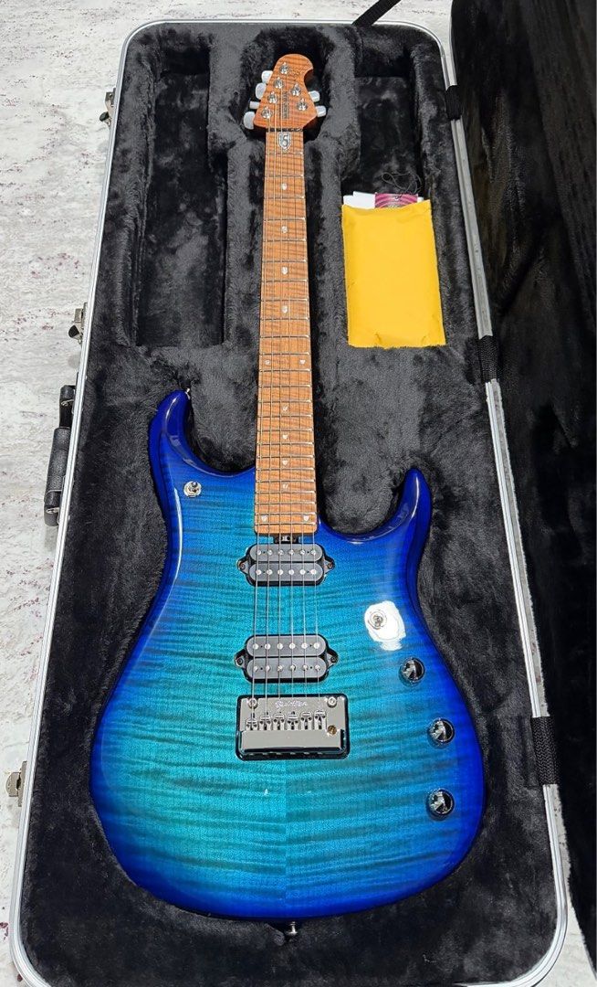 Music Man Ernie Ball JP15 (Category: Musical Instruments) located in Taguig. Submitted by bmb85 (Listing ID 1412290773, Image 2). Description: .